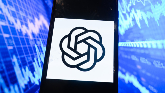 OpenAI pode ver-se obrigada a adiar lançamento de primeiro dispositivo