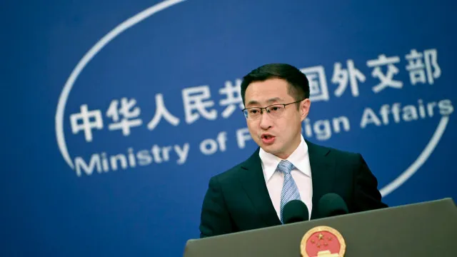 
                    China envia ajuda humanitária para combater epidemia de ébola em África
                