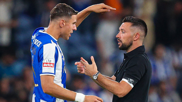 Farioli monta defesa de betão. FC Porto soma registo impactante na Europa