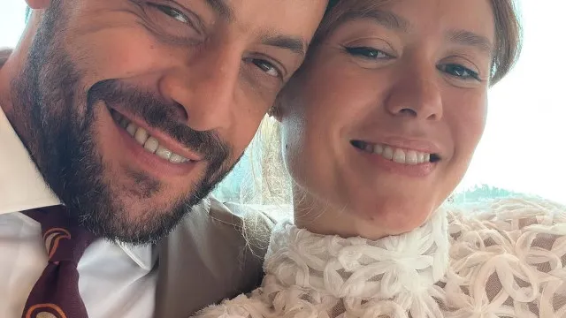 
                    8 meses após o casamento, António Zambujo e filha de Tom Jobim separados?
                