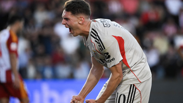 Melhor estreia impossível. Benfica vence AVS e dá 'pontapé' na crise