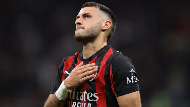 
                    FC Porto quer reforçar ataque e estará a negociar Santiago Giménez
                