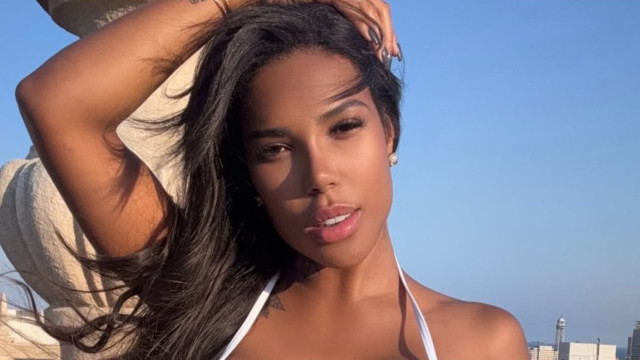 Carol Lekker cospe na cara de Rayane Figliuzzi em 'A Fazenda 17'