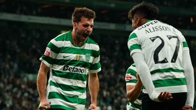 Suárez e Ioannidis reformulam Sporting: