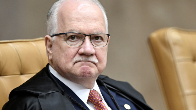 Fachin vive impasse para enfrentar crise de imagem do STF sem se isolar
