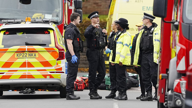 Esfaqueamento junto a sinagoga em Manchester. Há dois mortos