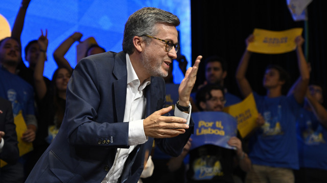 Carlos Moedas agradece apoio da IL para tentar obter maioria em Lisboa