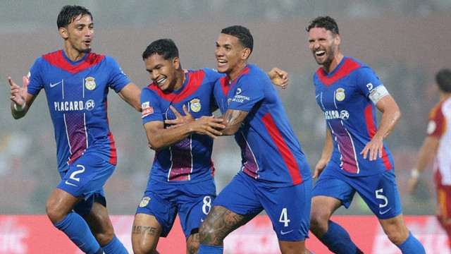 Alverca desfila sob pingos da chuva e amaga estreia de João Pedro Sousa