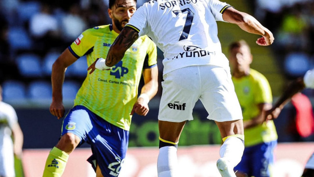 Não ata, nem desata. Arouca e Famalicão empatam em jogo de emoções fortes