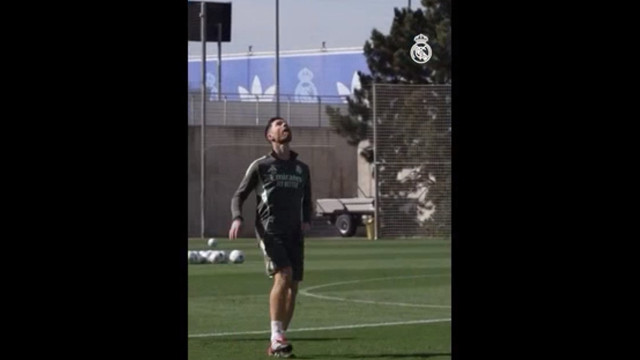 Xabi Alonso mostra classe em treino do Real Madrid com domínio perfeito