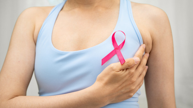 'Outubro Rosa': A luta contra o cancro da mama não é só das mulheres