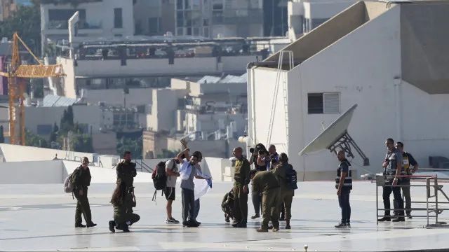 Ex-refém israelita quer ajudar vítimas de abuso sexual em conflitos