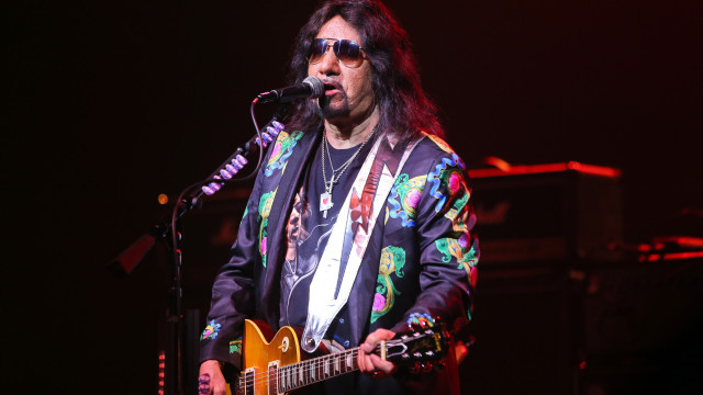 Morre Ace Frehley, guitarrista e fundador do Kiss, aos 74 anos