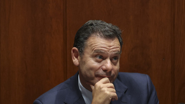 Legislativas. Sondagem revela que AD está a crescer e Chega está em queda