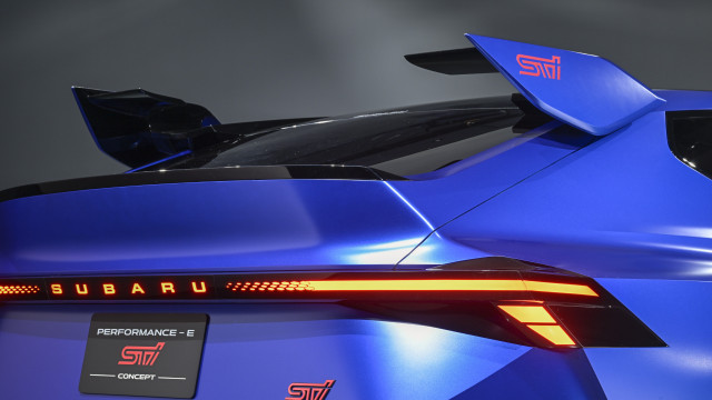 Subaru estreou novos 'concept' STI em Tóquio. Um deles é elétrico