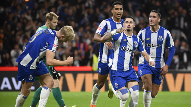 La soluzione era in panchina. Borja Sainz era l'eroe e l'FC Porto era l'unico leader.