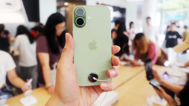 iPhone 17 foi o telemóvel mais vendido em todo o mundo no começo de 2026
