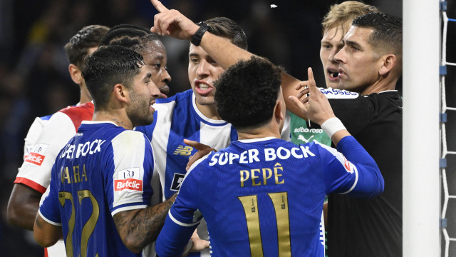 Lances na TV do balneário de Fábio Veríssimo foram lapso, diz FC Porto