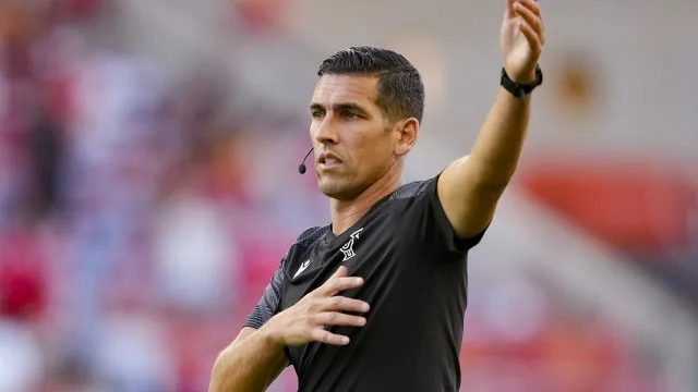 
                    Já há árbitro para o jogo em atraso entre Sporting e Tondela
                