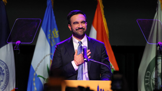 Mamdani confirma favoritismo e será 1º prefeito muçulmano de Nova York