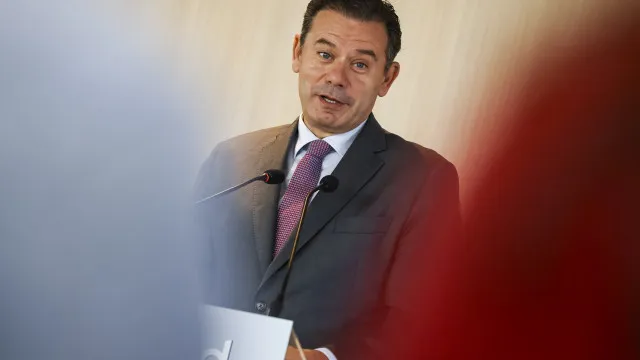 
                    Governo aprova hoje novo pacote de apoios e isto é o que já se sabe
                