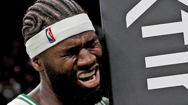 Neemias Queta vira problema nos Boston Celtics: