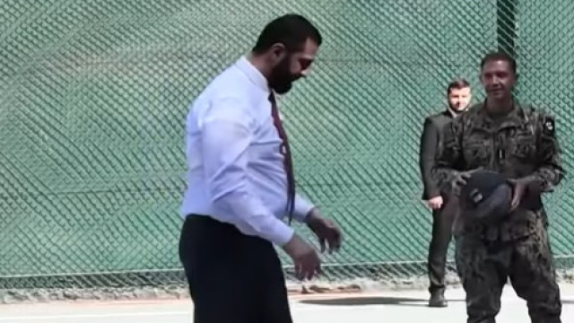 Presidente sírio joga basquetebol nos EUA... antes de encontro com Trump