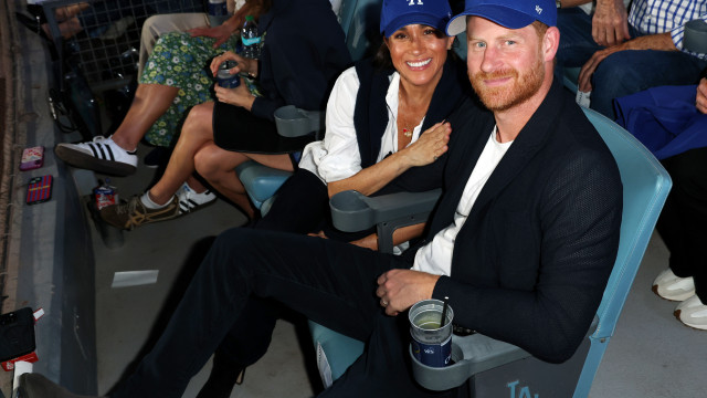 Harry pede desculpa por ter cometido gafe: 