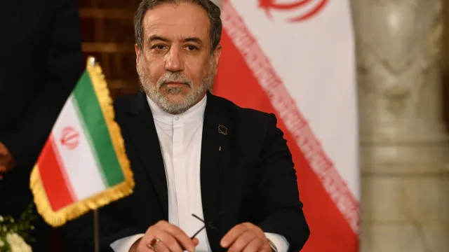 
                    MNE iraniano reitera necessidade de Israel parar ataques ao Líbano
                