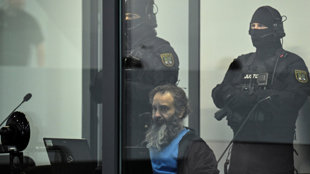 Médico que matou 6 pessoas na Alemanha é julgado 