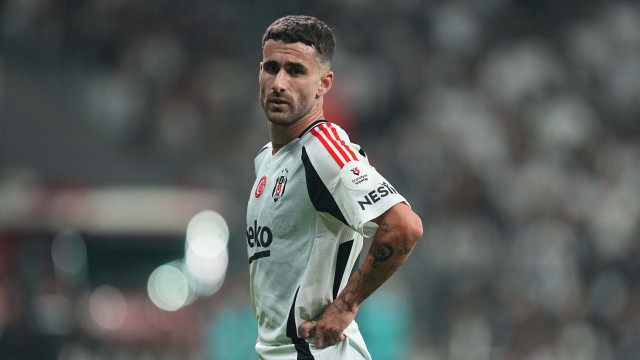 O rumor da semana: Irá a 'guerra' acabar com Rafa de volta ao Benfica?