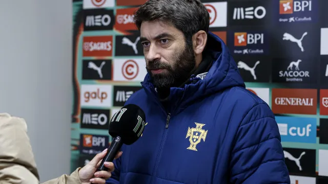 Mateus Fernandes, Mora e Quenda regressam aos convocados dos sub-21