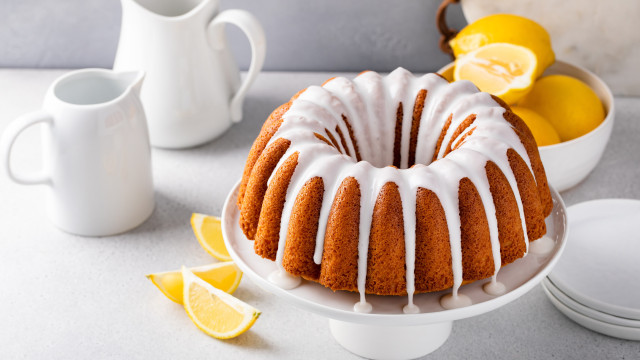 Na air fryer, no forno e no micro-ondas: 3 receitas de bolo de limão