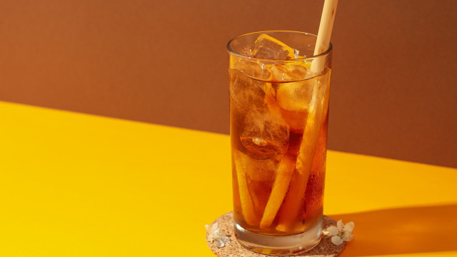 Muita atenção! Estas bebidas 'escondem' grandes quantidades de açúcar