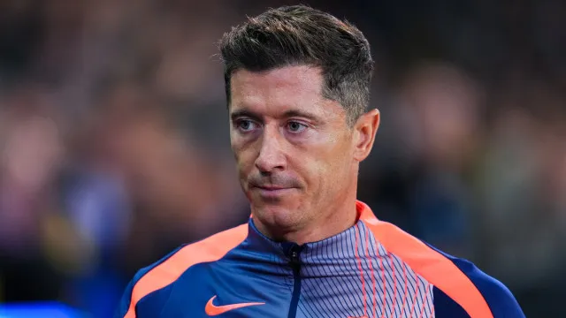 
                    Agente de Lewandowski revela detalhes sobre futuro e ignora FC Porto
                