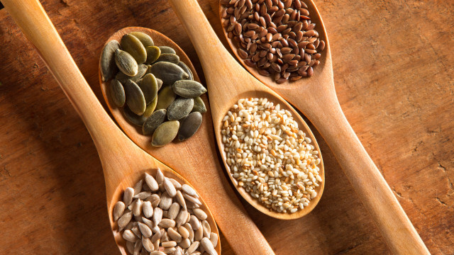 Quais são as sementes que têm mais fibra? Dietistas respondem