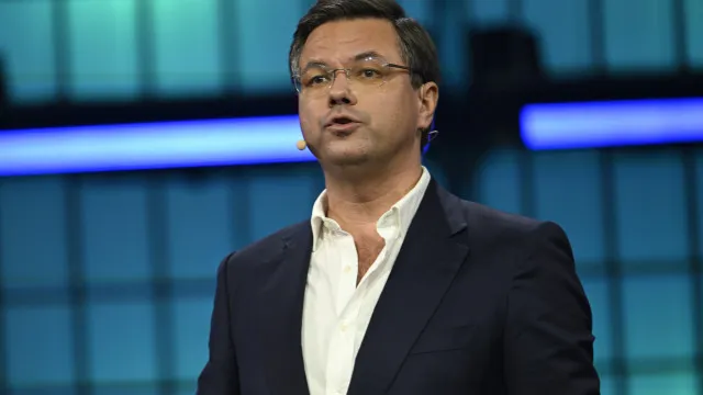Exames? TransiÃ§Ã£o digital implica tentativa e erro, diz ministro