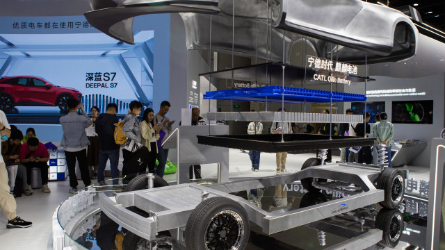 Fábrica da CATL em Espanha custa 4,1 mil milhões e construção já começou