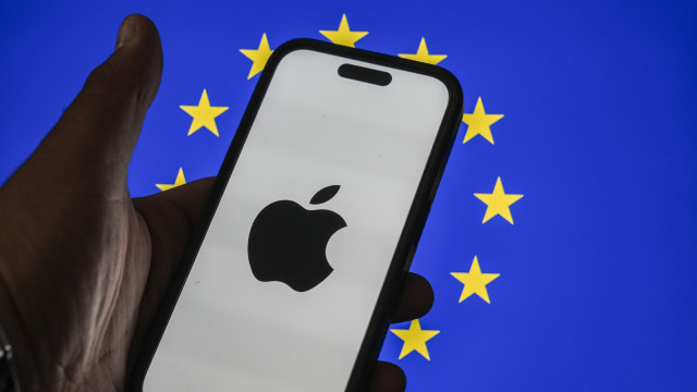 Apple pode vir a ter a vida mais dificultada na União Europeia em 2026