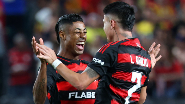 Arrascaeta e Bruno Henrique se candidatam a'oto patamá' na história do Flamengo
