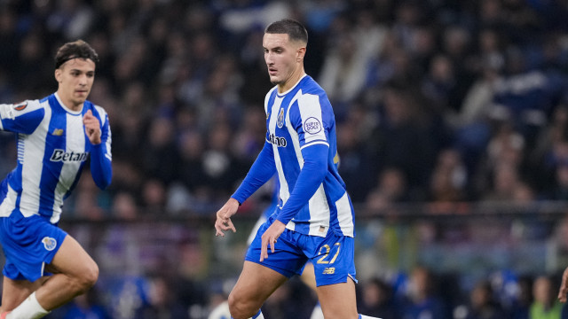 Não é só De Jong. Deniz Gül também desfalca frente de ataque do FC Porto