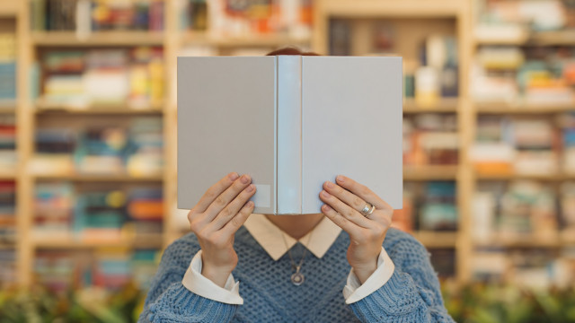 Presentes de Natal giros para quem adora ler (para além de livros, claro)