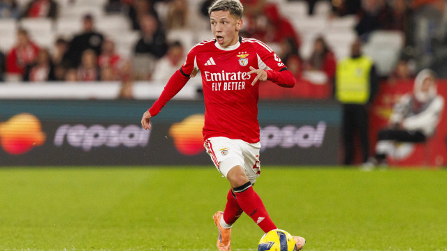 River Plate persegue Prestianni e Benfica já terá oferta em cima da mesa