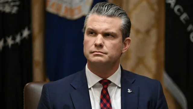Pete Hegseth quer identificar e processar autores de fugas de informaÃ§Ã£o