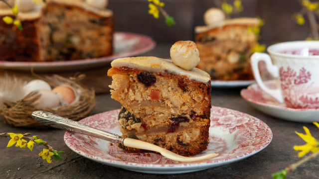 Esta receita de bolo inglês combina na perfeição com um chá