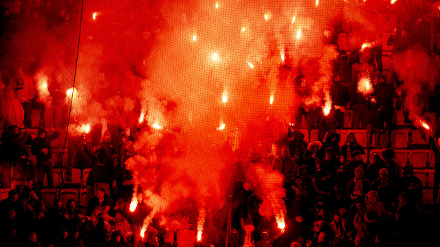 UEFA com mão pesada. Benfica sem adeptos na visita à Juventus