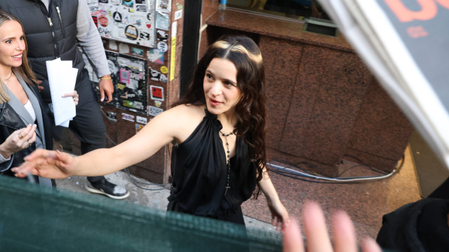 Rosalía fará show no Rio de Janeiro como parte da turnê dedicada ao seu álbum 'Lux'