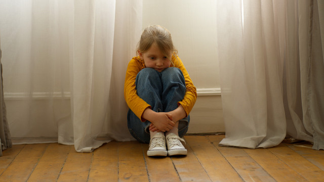 Odeiam convívios! Os 4 signos que se preferem isolar na altura do Natal