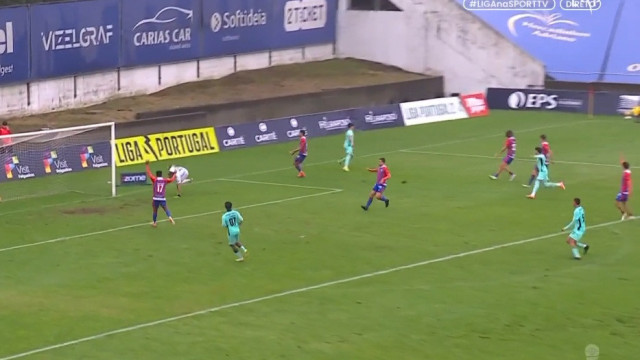 Para Rui Borges ver. Rodrigo Ribeiro fez o gosto ao pé com este golo