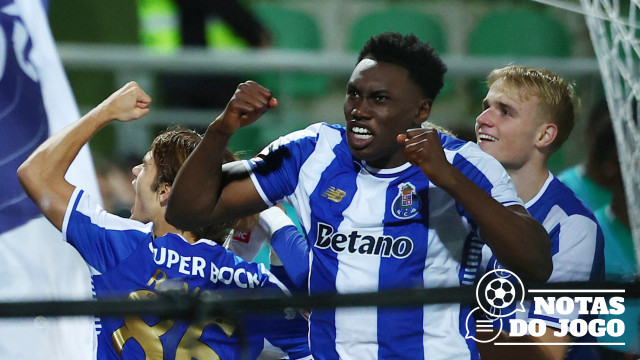 Dois minutos fatais e uma faísca deixaram o FC Porto de olho no título
